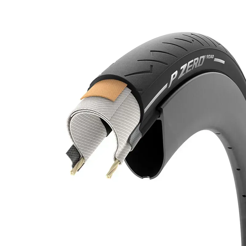 P Zero Road 700x2-1