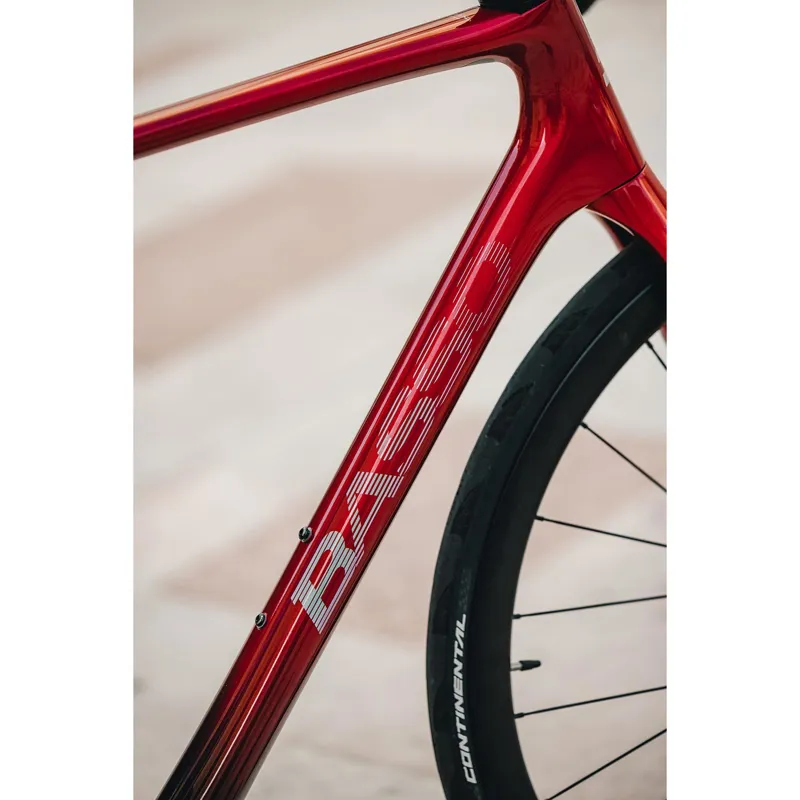 Basso Diamante Frame Candy Red Black Fade 2024-3