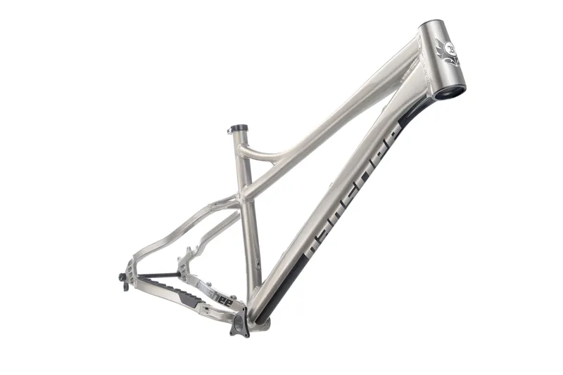 Banshee Enigma Frame 2024 Raw